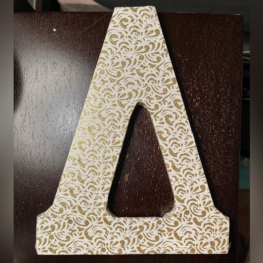 Tri Delta Greek letter